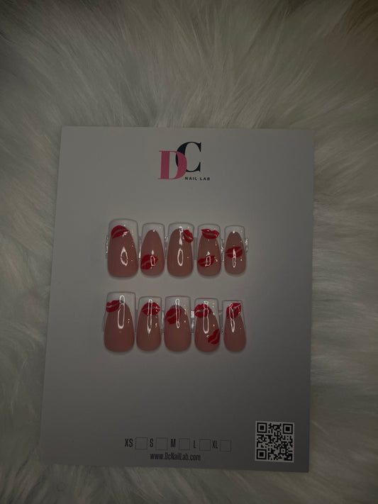Lip Print French Tips